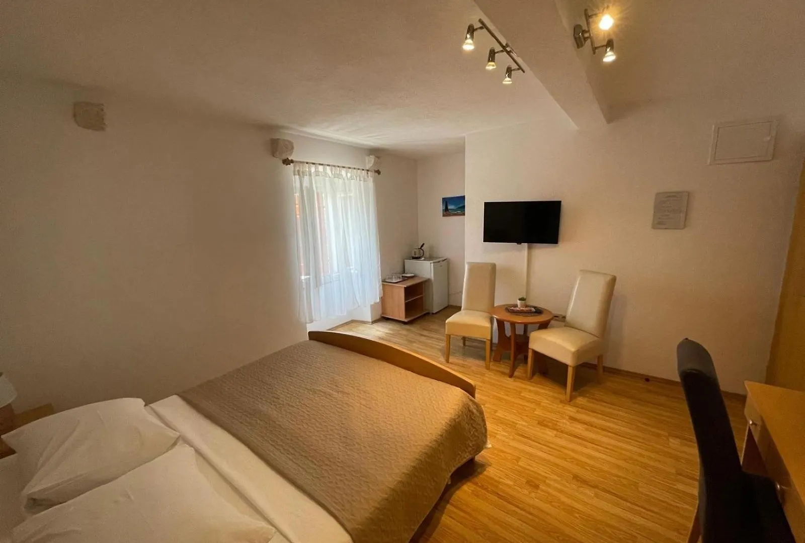 Gæstehus Apartments And Rooms By The Sea Trogir - 22597 Kroatien