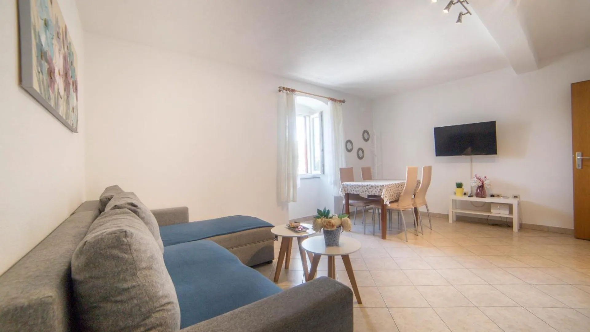 Gæstehus Apartments And Rooms By The Sea Trogir - 22597
