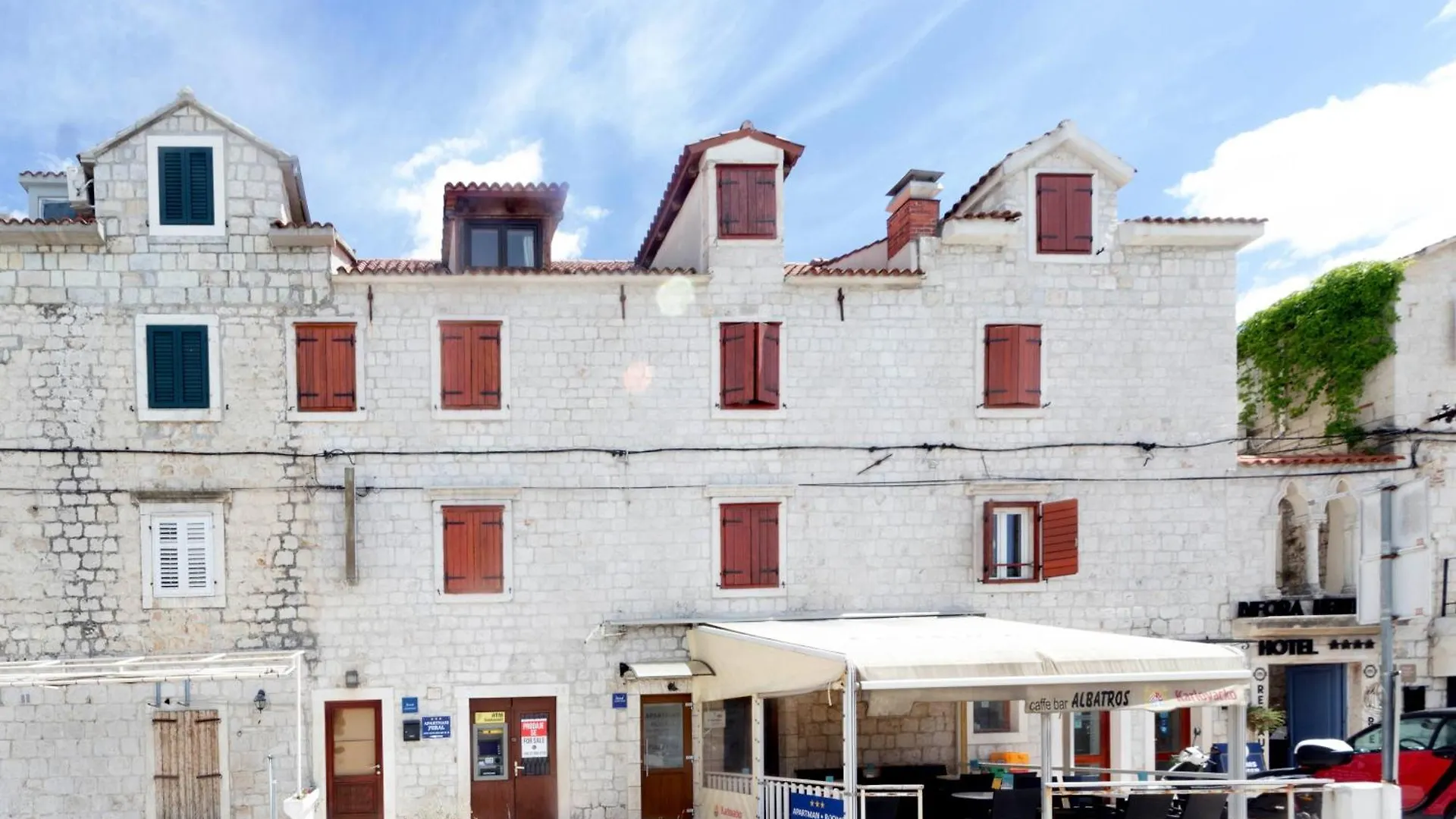 Gæstehus Apartments And Rooms By The Sea Trogir - 22597